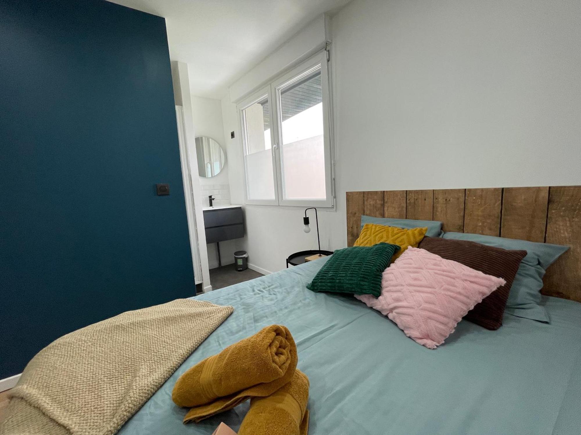 Les 3 Suites - 6 Personnes - 3 Chambres Avec Sdb Privatives Ленс Екстериор снимка