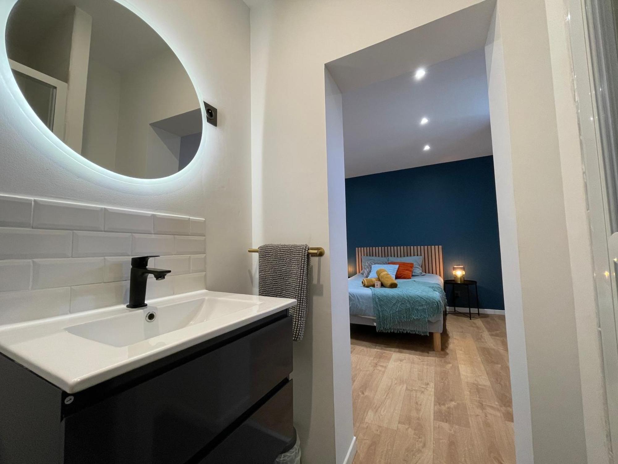 Les 3 Suites - 6 Personnes - 3 Chambres Avec Sdb Privatives Ленс Екстериор снимка