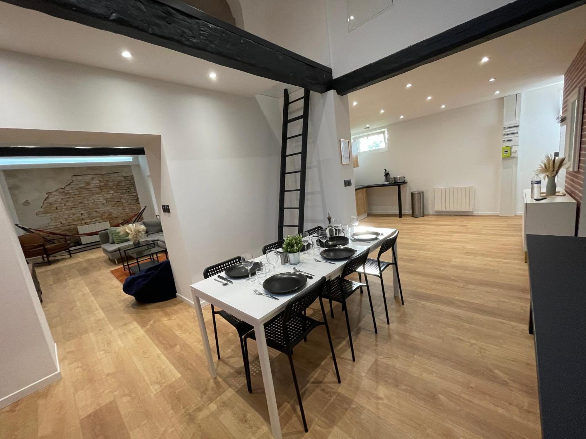 Les 3 Suites - 6 Personnes - 3 Chambres Avec Sdb Privatives Ленс Екстериор снимка